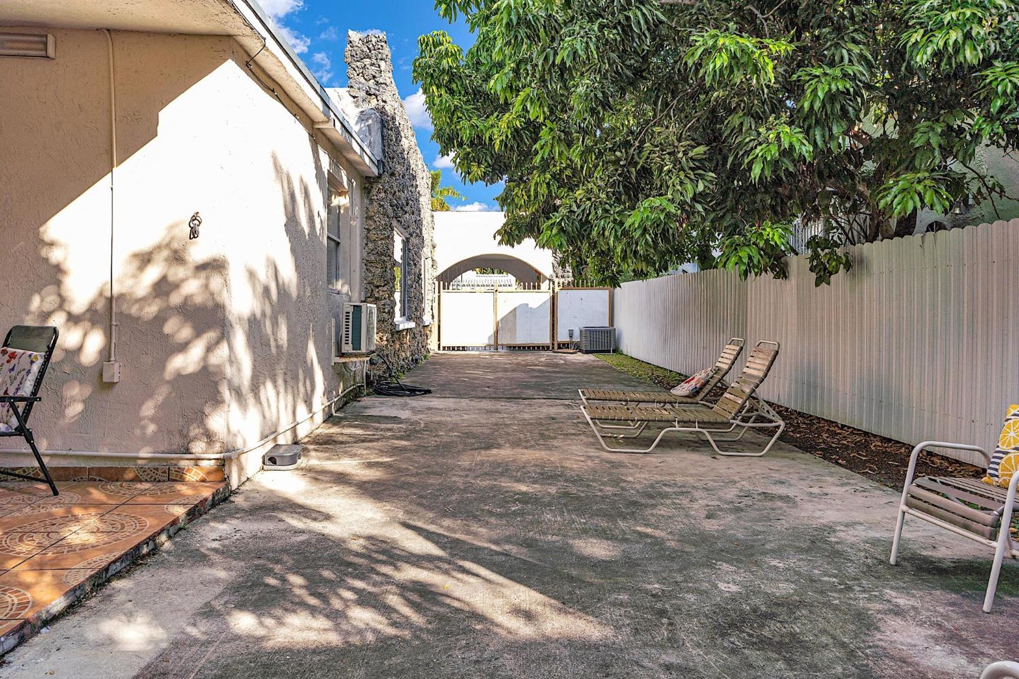 Coral Suite Close To Little Havana Miami Exteriör bild