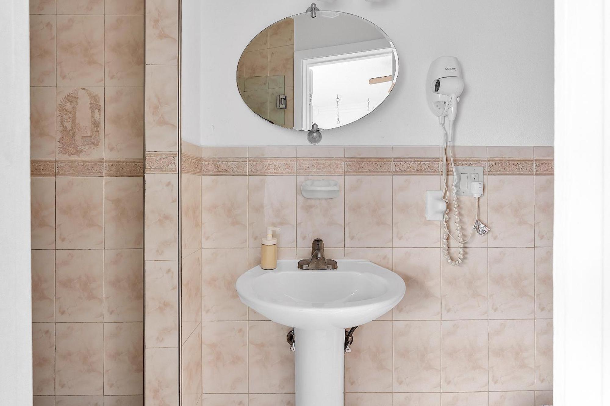 Coral Suite Close To Little Havana Miami Exteriör bild